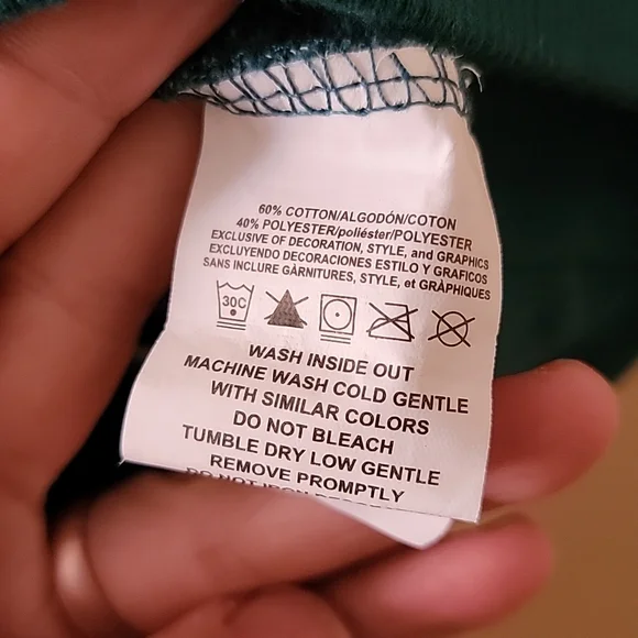 Women's Eagles Hoodie - Picture 5 of 6